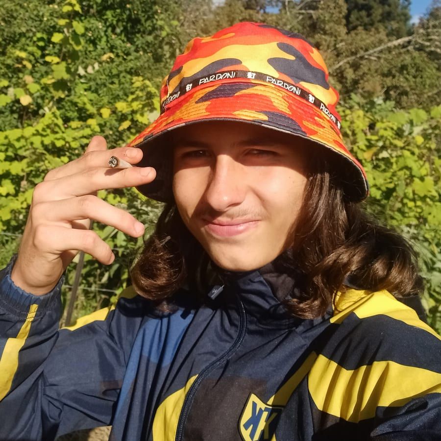 Profil von Fouzi